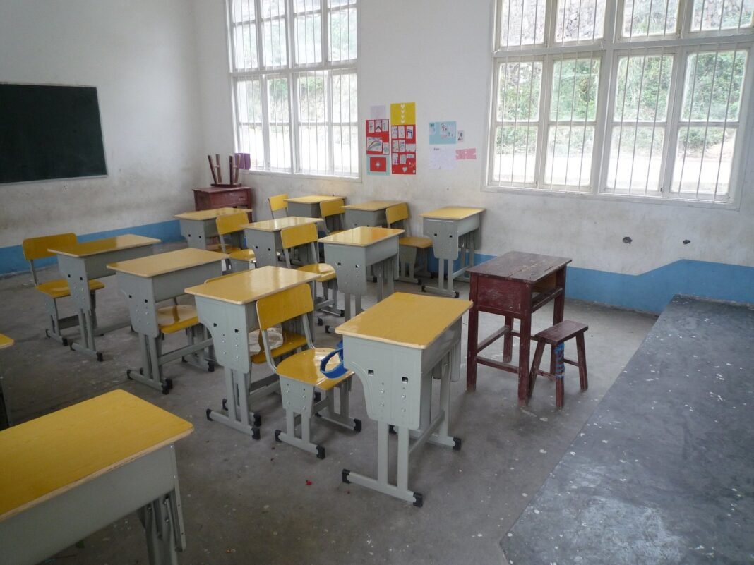 Učitelji u Engleskoj smiju koristiti AI