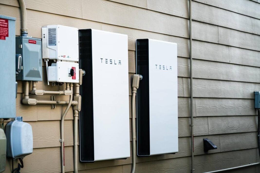 Tesla smanjuje proizvodnju energijskih sustava