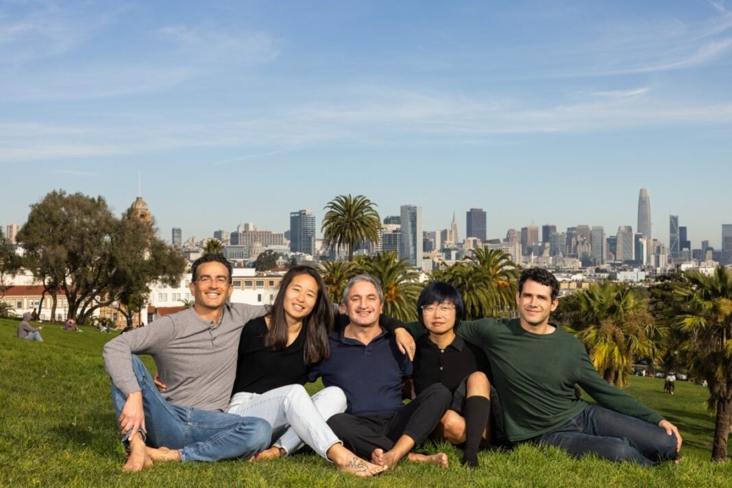 Humans&: Start-up za suradnju između ljudi i AI-a