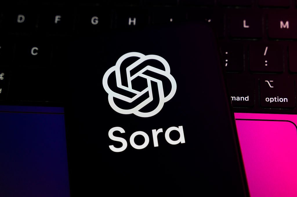 OpenAI zatvara aplikaciju Sora