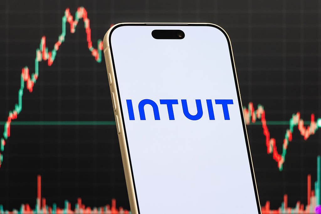 Intuit otpušta 3,000 radnika u potrazi za AI rješenjima